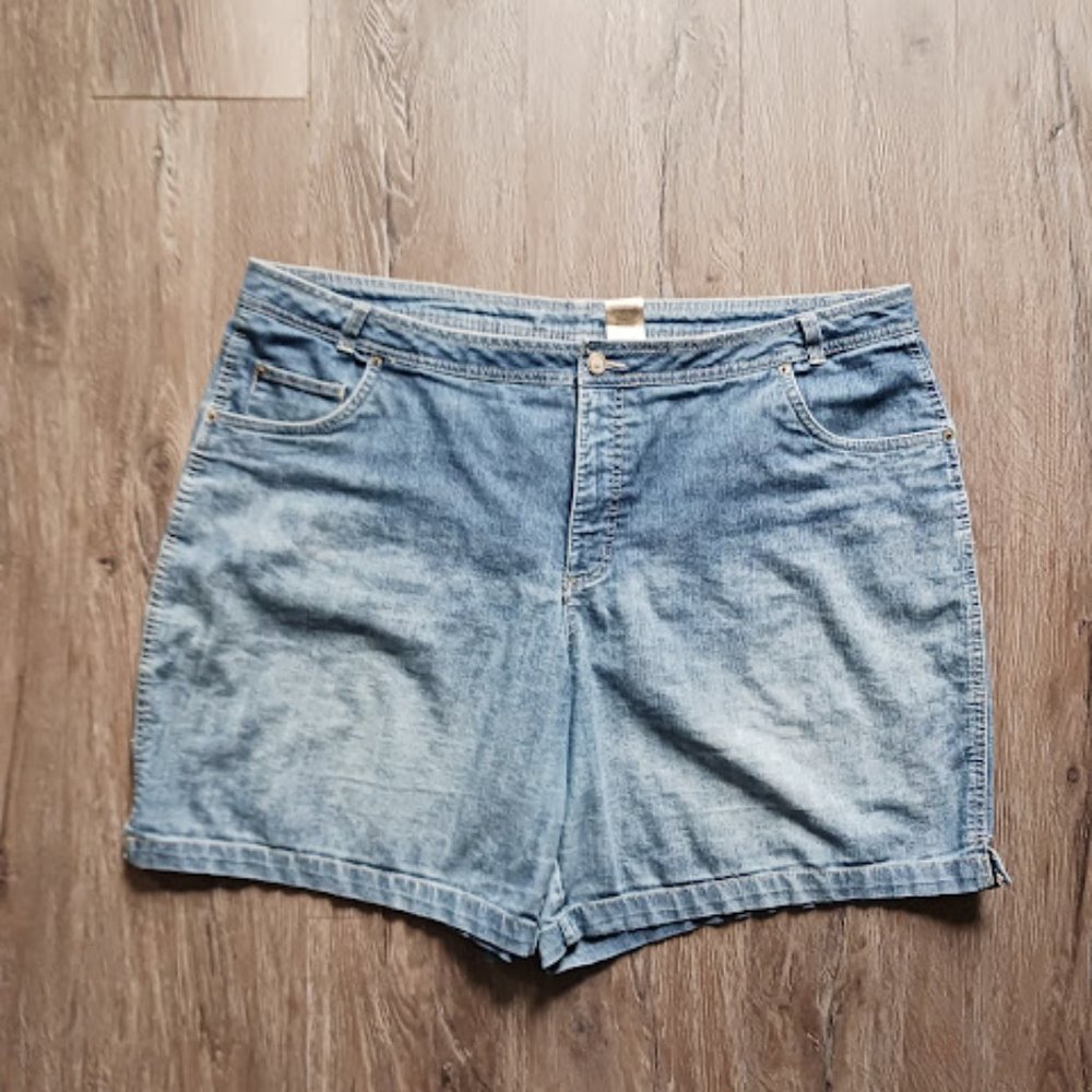 JMS Women's Plus Demin Shorts Size: 22W